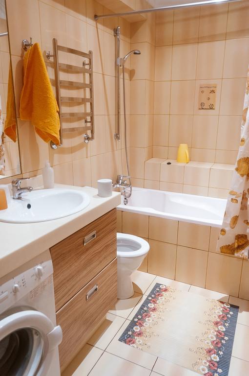 Apartment Na Shevchenka 3 Львов Экстерьер фото